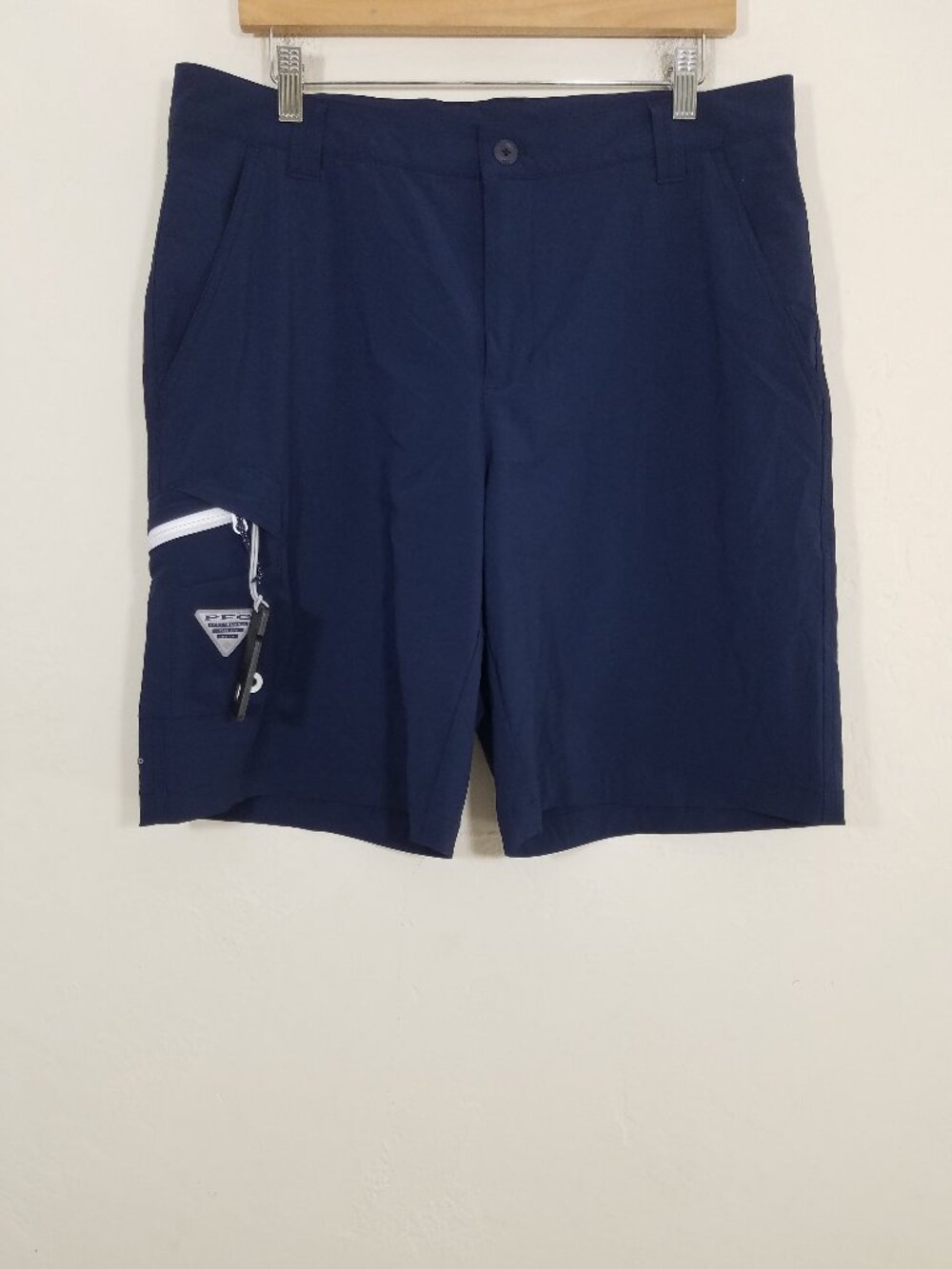 Men's Navy Performance Cargo Shorts